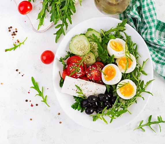 greek salad and boiled eggs Naturheilpraxis Aachen