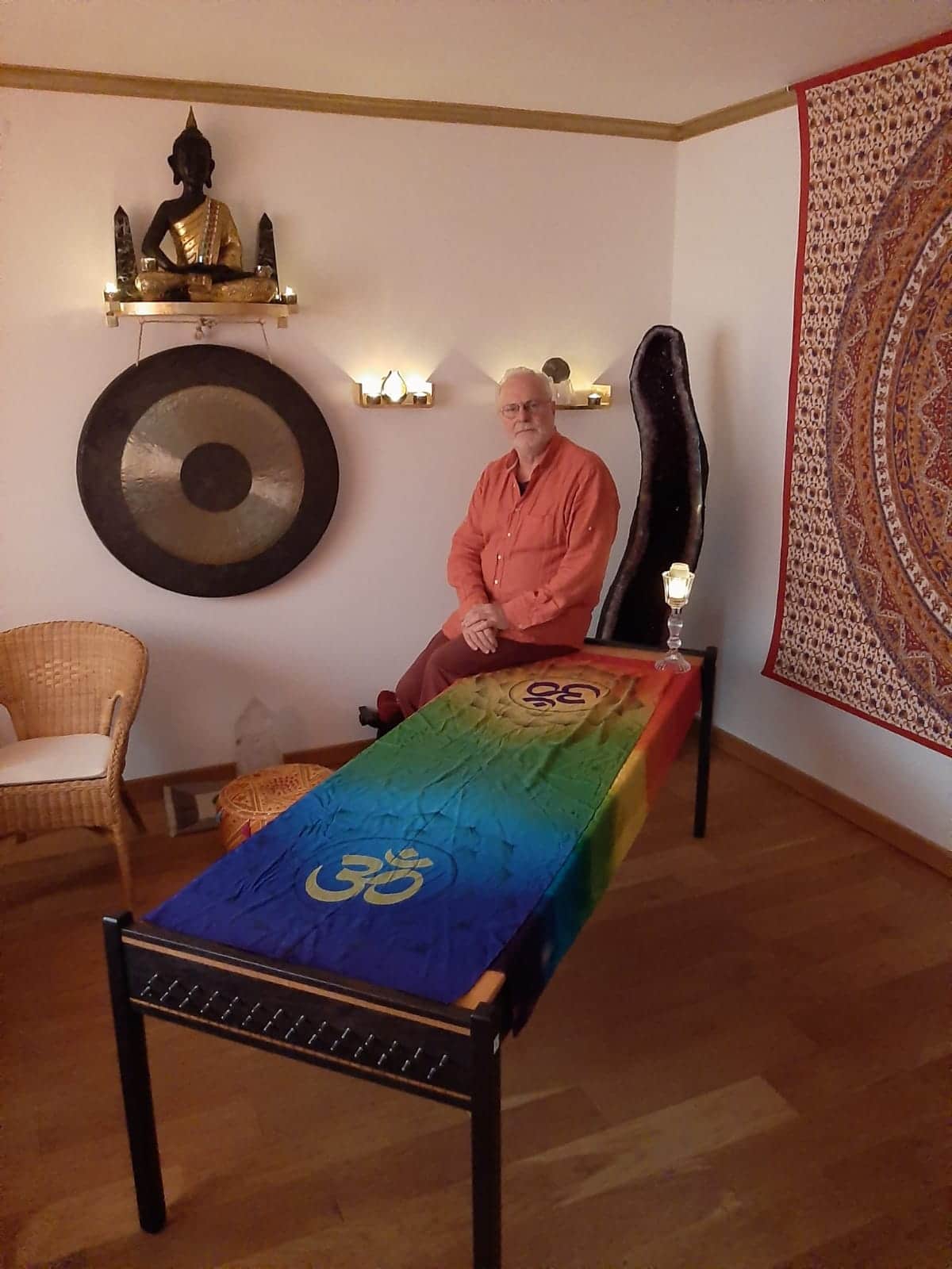 Willi Schmitz spielt Somachord Naturheilpraxis Aachen
